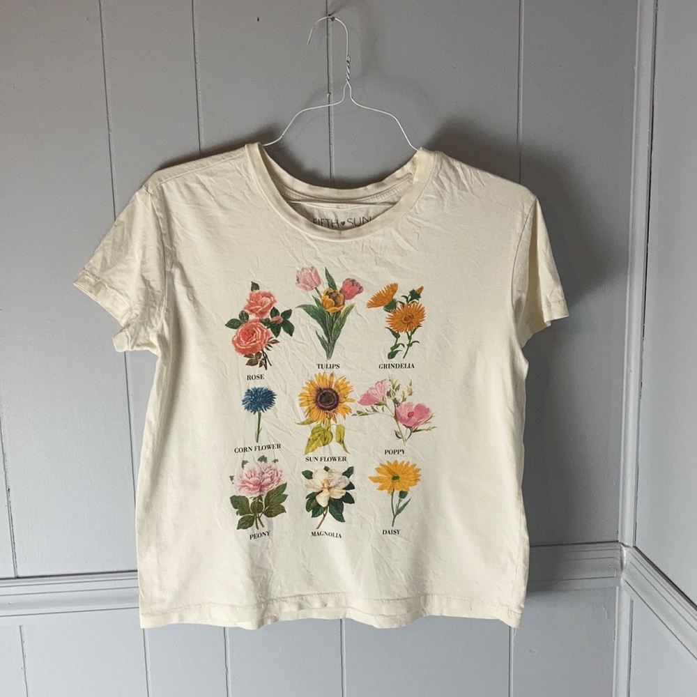 Fifth Sun Adorable Botanical Top